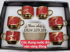 Cốc đựng nước , ly đựng nước màu đỏ vân vàng đồng