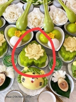 Đĩa tim sứ trắng viền đen đựng xôi thạch bày mâm cúng, đĩa tim sứ decor bàn ăn