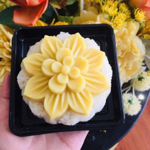 Khuôn hoa Mai tầng 250g làm bánh rau câu trung thu, ép xôi